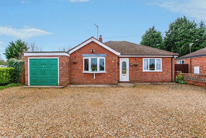 3 Bedroom Detached Bungalow For Sale In Delph Road, Long Sutton, Spalding, PE12