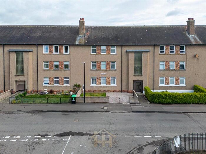 2 Bedroom Flat For Sale In Balerno Street, Dundee, DD4