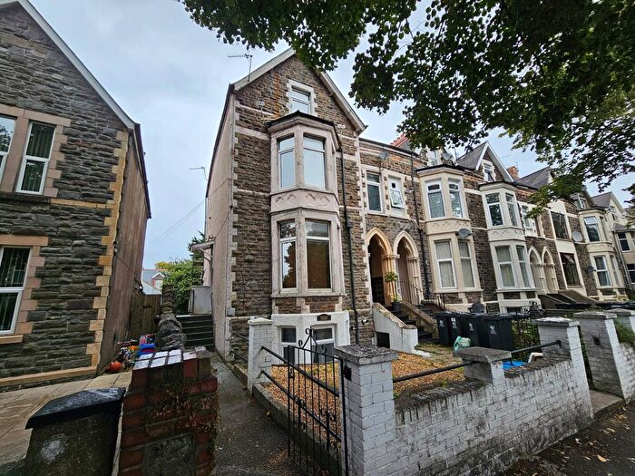 3 Bedroom Flat To Rent In Stacey Road, Cardiff, CF24