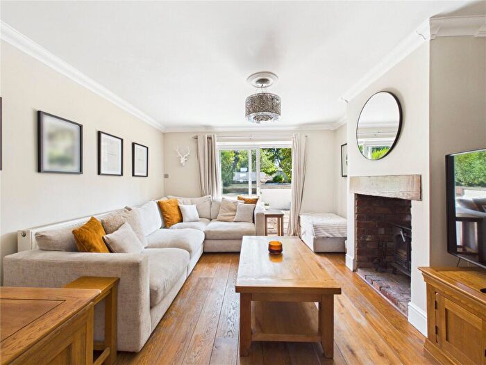 3 Bedroom Semi-Detached House For Sale In Furzewood Road, Kingswood, Bristol, BS15