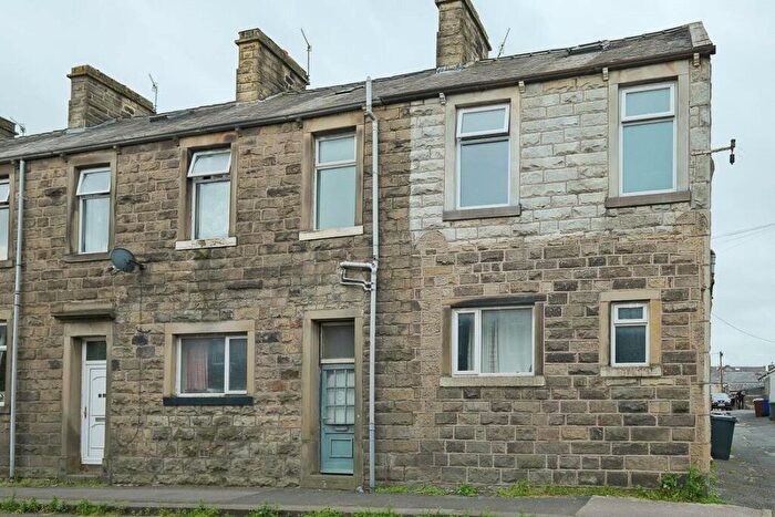 1 Bedroom Apartment To Rent In Essex Street, Barnoldswick, Lancashire, BB18