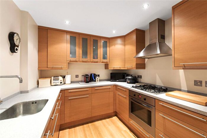 2 Bedroom Apartment For Sale In Tower Bridge Wharf, St. Katharines Way, London, E1W