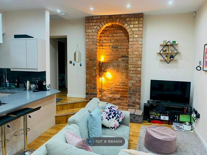 1 Bedroom Flat To Rent In Warstone Lane, Birmingham, B18