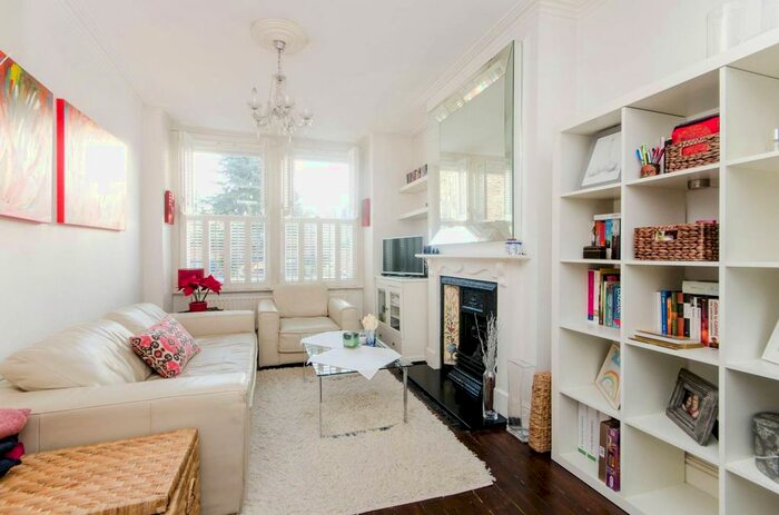 3 Bedroom Terraced House To Rent In Ashcombe Road, Wimbledon, London SW19