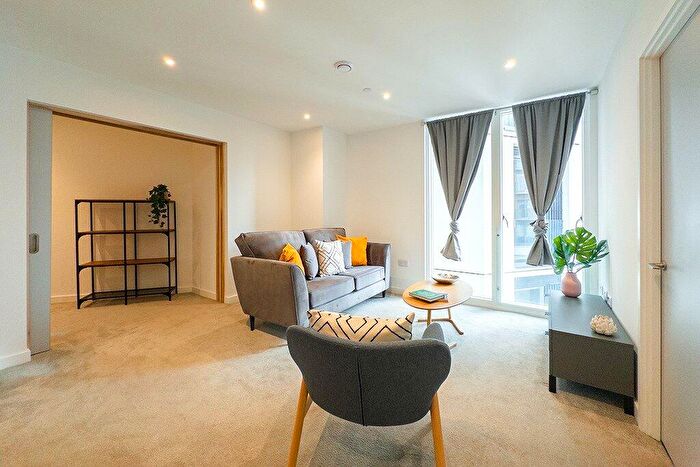 2 Bedroom Apartment To Rent In Transmission House, Tib Street, Manchester City Centre, Greater Manchester, M4