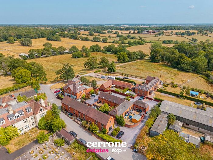 2 Bedroom Flat For Sale In Gorcott Hill, Beoley, Redditch, B98