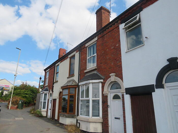 2 Bedroom House To Rent In Cinder Bank, DY2
