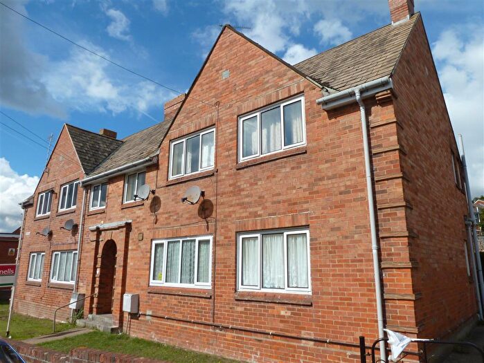 2 Bedroom Flat To Rent In Eastville, Yeovil, BA21