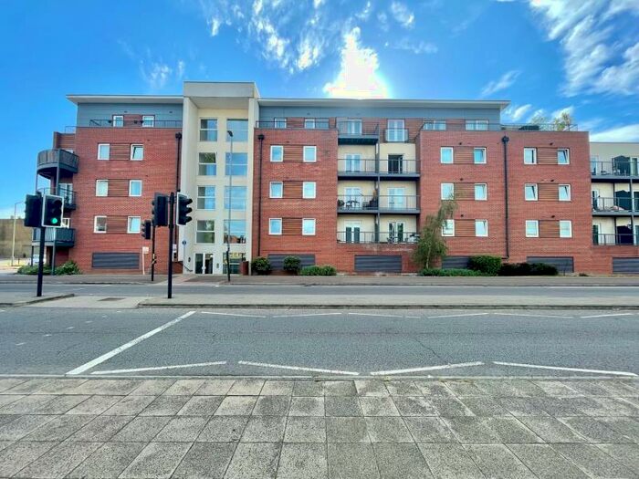 2 Bedroom Apartment To Rent In Princes Way, Bletchley, MK2