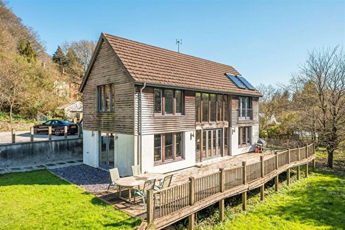 5 Bedroom Detached House For Sale In Three Horseshoes, Cowley, Exeter, EX5