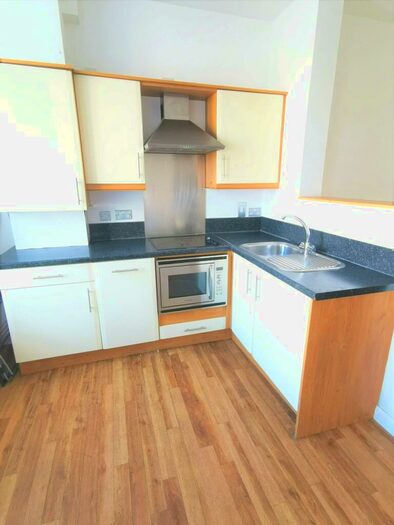 Studio To Rent In The Kingsway, Portland House, City Centre, Swansea, SA1