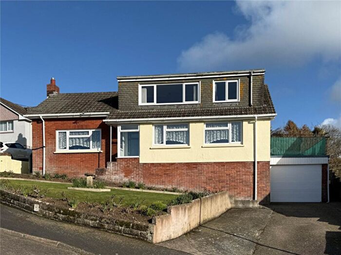 4 Bedroom Bungalow For Sale In Flexa Park, Combe Martin, Ilfracombe, EX34