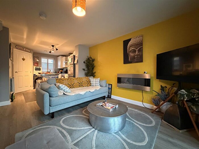 2 Bedroom House To Rent In Horton Drive, Upper Lighthorne, Leamington Spa, CV33