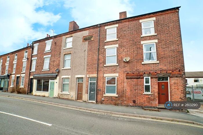 4 Bedroom Terraced House To Rent In Derby Road, Heanor, DE75