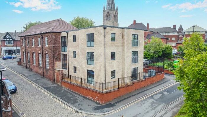 2 Bedroom Apartment To Rent In St. Marys Gate, Chesterfield, Derbyshire, S41