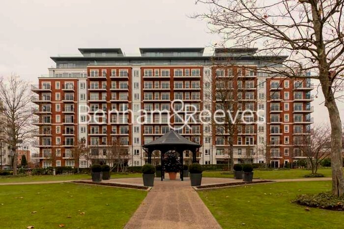 Studio To Rent In Beaufort Square, Colindale NW9