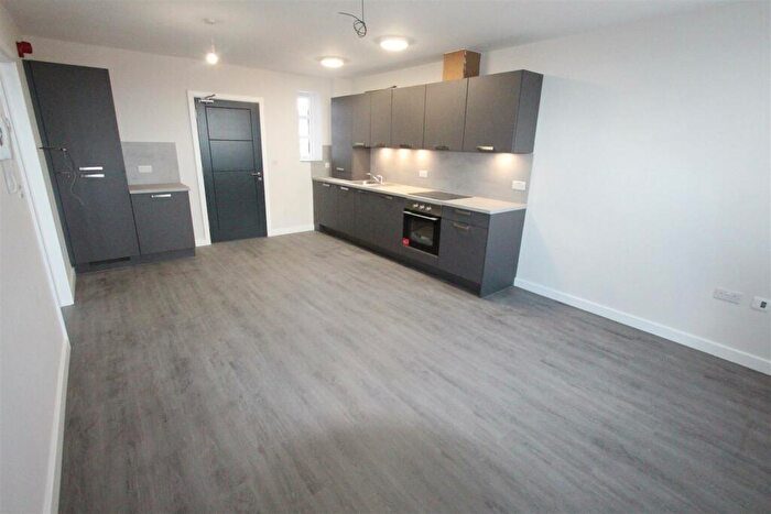 1 Bedroom Flat To Rent In Town Centre, CV21