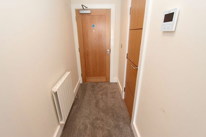 1 Bedroom Flat To Rent In Wilmot Lane, Beeston, Beeston, NG9