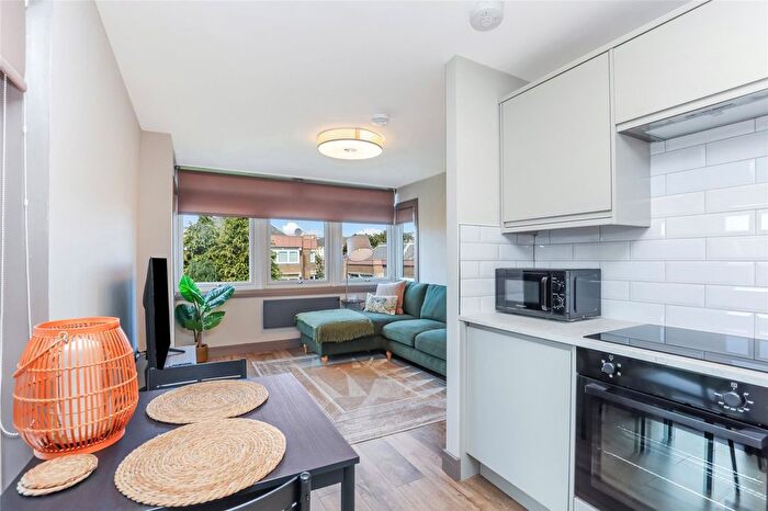 1 Bedroom Flat For Sale In Lethington Avenue, Glasgow, Glasgow City, G41