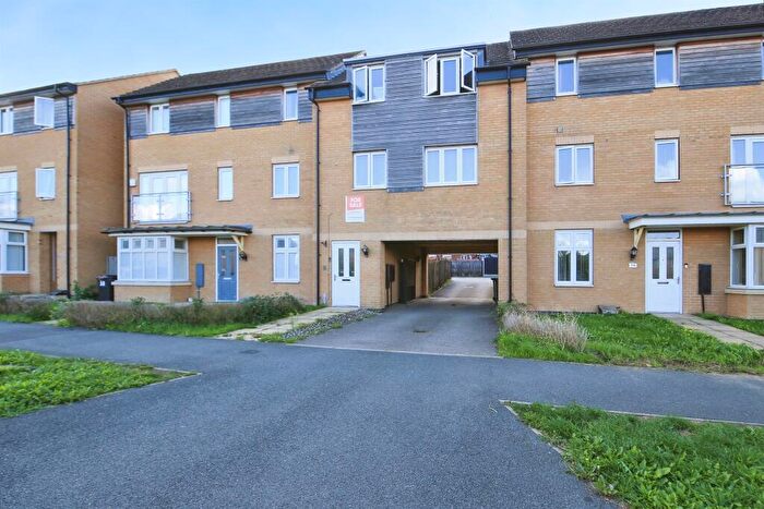 2 Bedroom House For Sale In Manor Drive, Peterborough, PE4