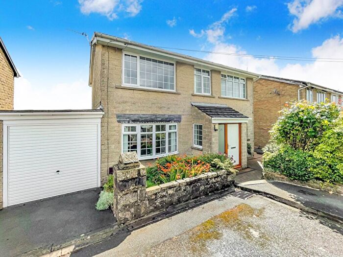 4 Bedroom Detached House For Sale In Holme View Avenue, Upperthong, Holmfirth, West Yorkshire, HD9