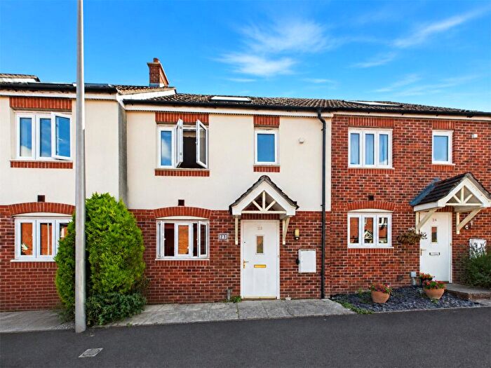 3 Bedroom Terraced House For Sale In Hop Gardens, Kintbury, Hungerford, Berkshire, RG17