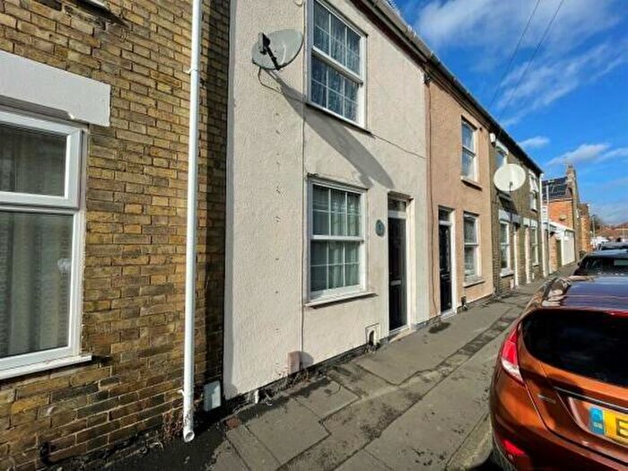 3 Bedroom Terraced House To Rent In Cavendish Street, Eastfield, Peterborough, PE1