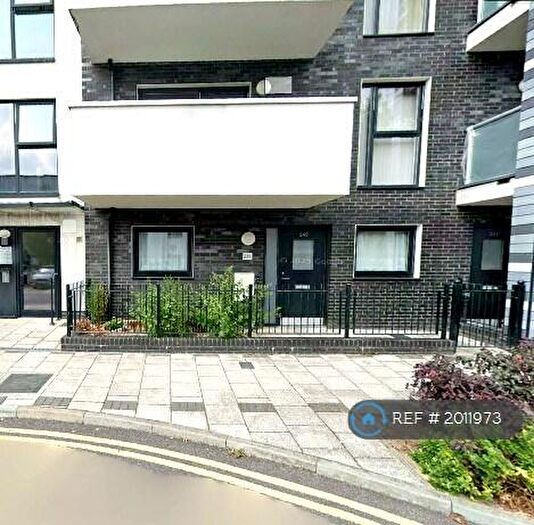 2 Bedroom Flat To Rent In Williams Way, Wembley, HA0