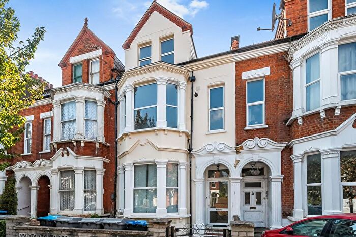 7 Bedroom Terraced House For Sale In Streatley Road, Brondesbury, London, NW6