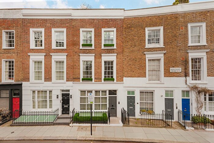 3 Bedroom Property For Sale In Princedale Road, Notting Hill, London, W11
