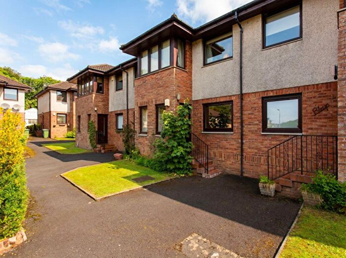 2 Bedroom Flat For Sale In B Houston Road, Bridge Of Weir, PA11