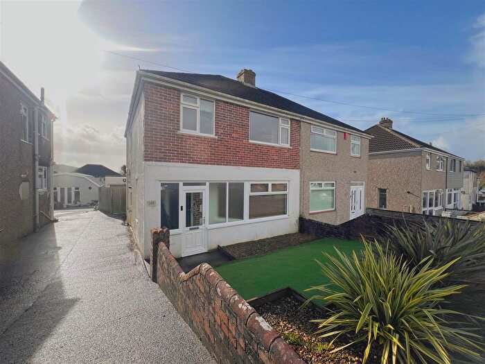 3 Bedroom Semi-Detached House For Sale In Plympton, Plymouth, PL7