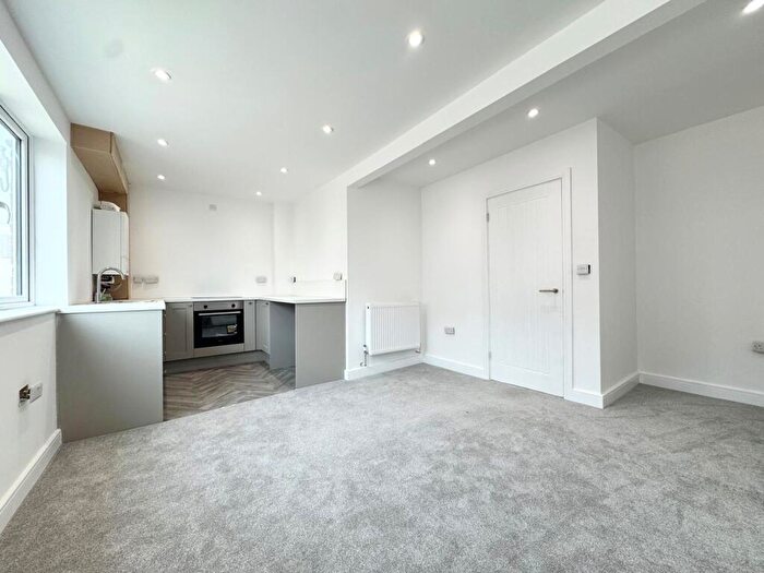 1 Bedroom Apartment To Rent In Ashton Street, Trowbridge, BA14