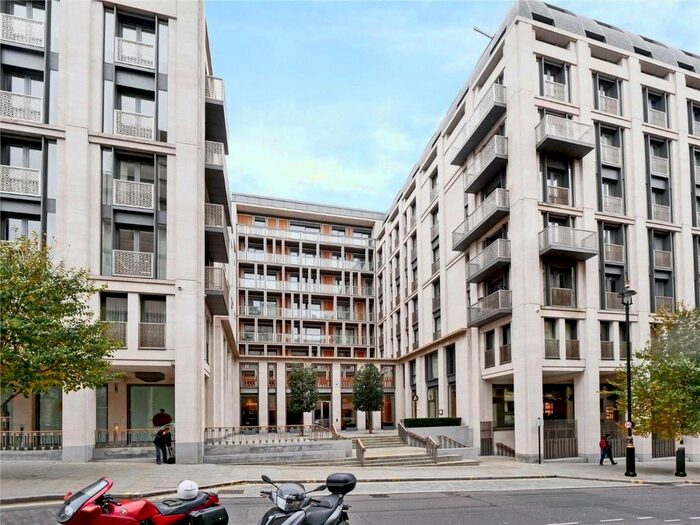 1 Bedroom Flat To Rent In Milford House, Strand, Westminster, WC2R