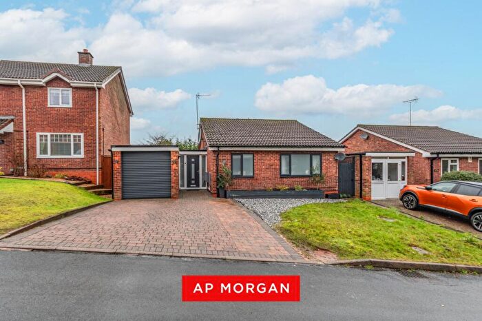 4 Bedroom Detached House For Sale In Cranham Close, Headless Cross, Redditch, B97