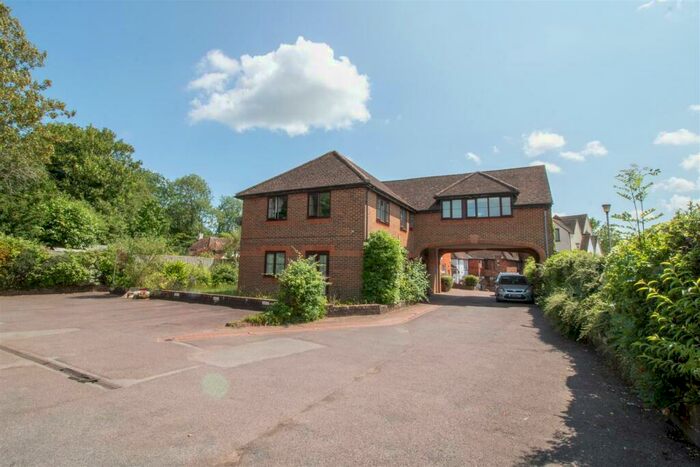 1 Bedroom Apartment To Rent In Collins Court High Street Cranleigh, GU6