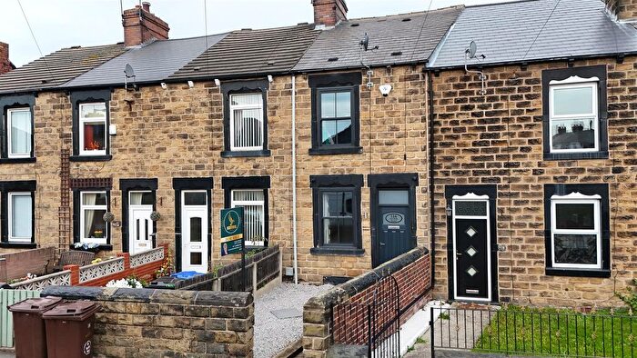 3 Bedroom Terraced House For Sale In Snydale Road, Cudworth, S72