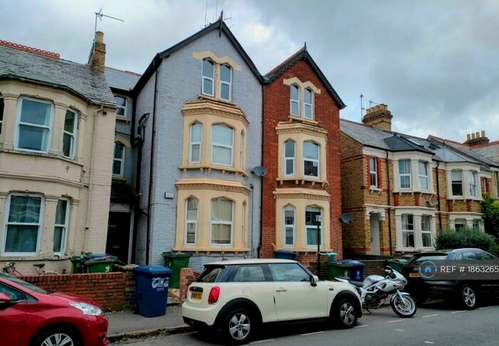 6 Bedroom Semi-Detached House To Rent In Divinity Road, Oxford, OX4