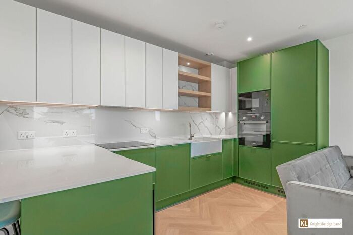 1 Bedroom Flat To Rent In Bower House, Henshaw Parad, The Hyde, NW9
