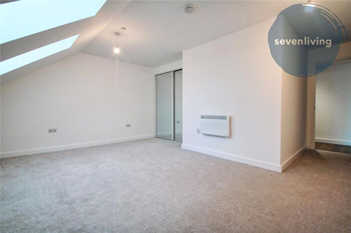 1 Bedroom Apartment To Rent In The Grand Exchange, Market Street, Bracknell, Berkshire, RG12