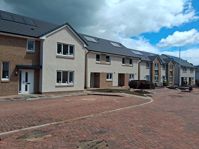 4 Bedroom Semi-Detached House To Rent In Orrin Crescent, Crieff, PH7