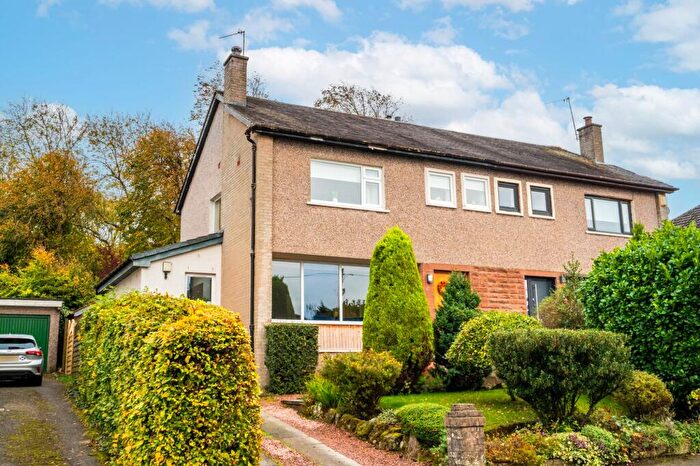 4 Bedroom Semi-Detached House For Sale In Kippen Drive, Busby, G76