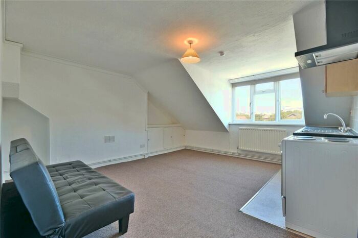 2 Bedroom Flat To Rent In St. German's Road, Forest Hill, SE23