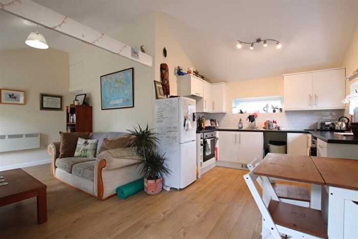 2 Bedroom Detached Bungalow To Rent In Winterborne Muston, Bere Regis, DT11