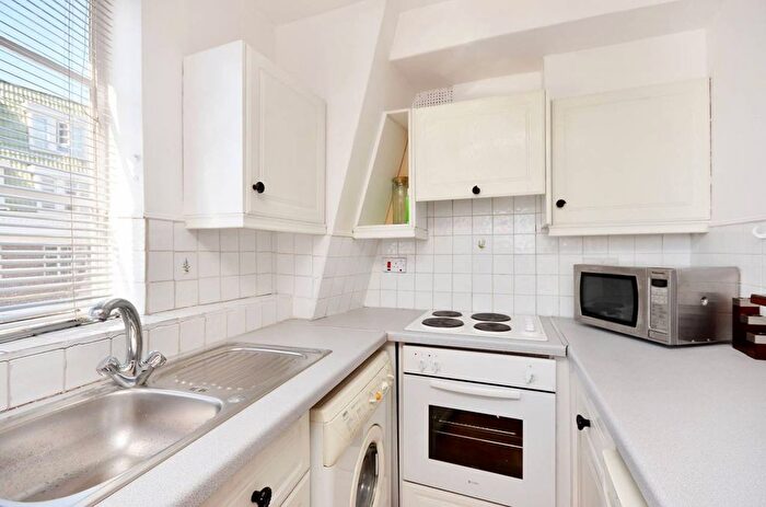 Studio To Rent In Sloane Avenue, Chelsea, SW3