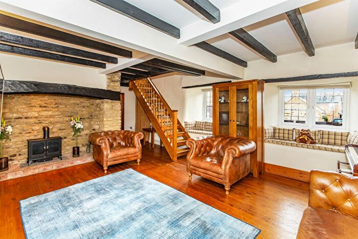 4 Bedroom Detached House For Sale In Whittlesea Terrace, Woodford, Kettering, NN14