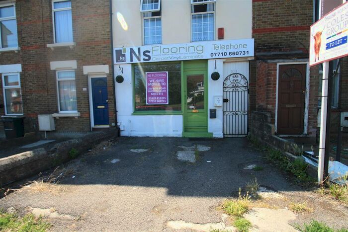 Property To Rent In Tonbridge Road, Maidstone, ME16