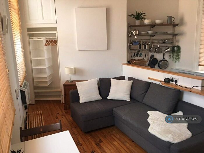Studio To Rent In Stokes Croft, Bristol, BS1