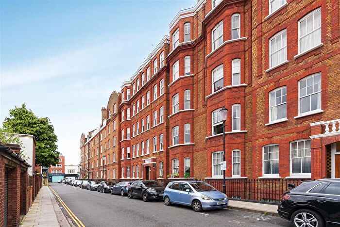 2 Bedroom Flat To Rent In Abingdon Mansions, Pater Street, London, W8