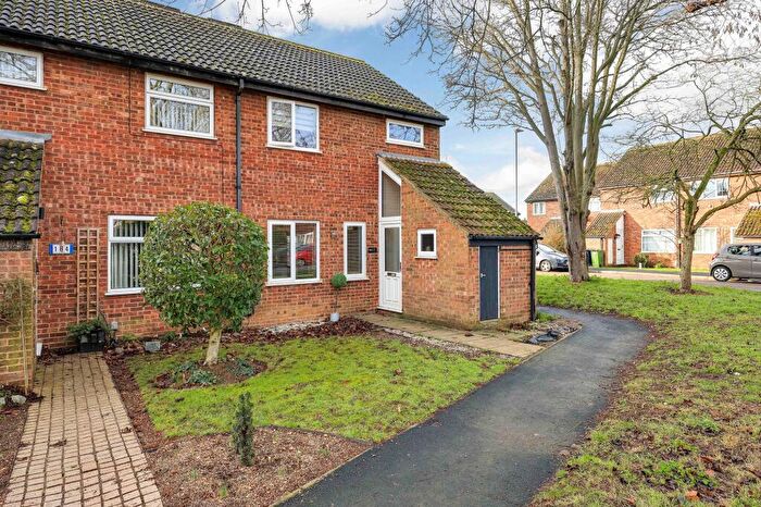 3 Bedroom End Of Terrace House For Sale In Miller Way, Brampton, PE28